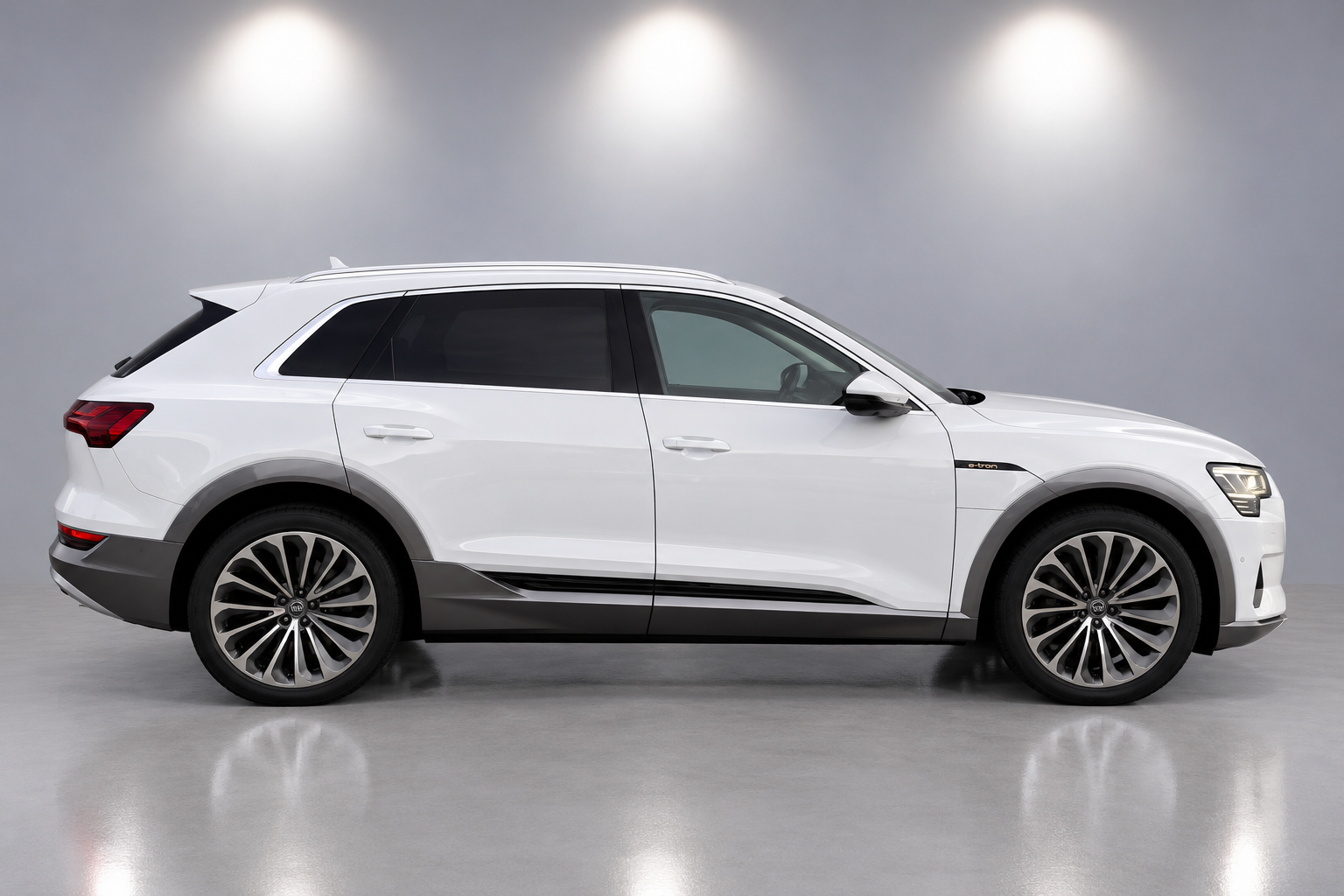 Audi e-tron 55 — billede 1